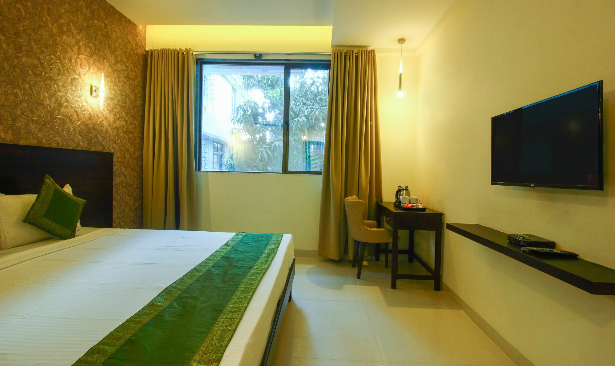 Treebo Trend Singh'S Residency Hotel Navi Mumbai Bagian luar foto